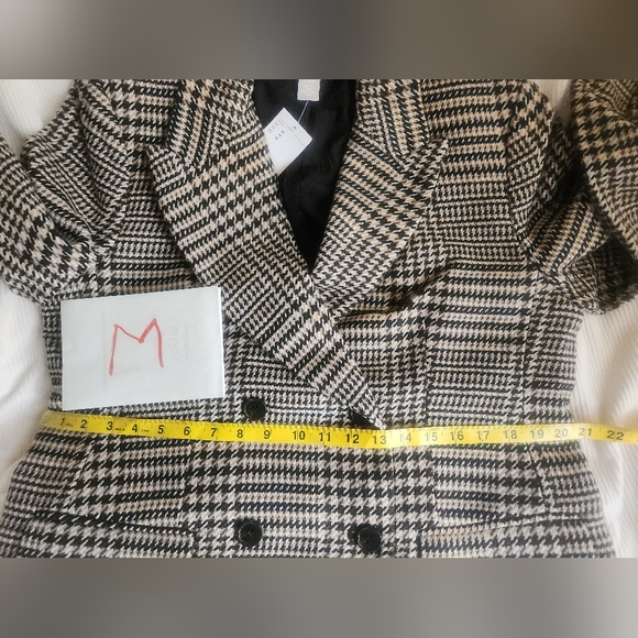 H&M Oversized Double-Breasted Plaid Blazer. Beige/black/white, Checked BNWT - Picture 10 of 16